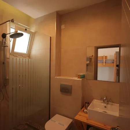 Hotel apartamentowy Irina Tigaki